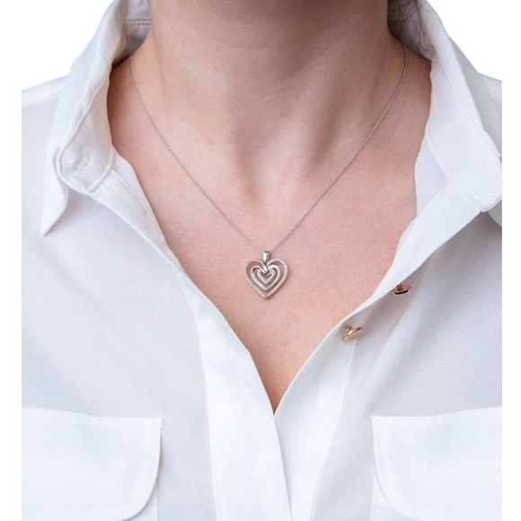 Diamond Multi-Heart 18" Pendant Necklace (1/10 ct. t.w.) in Sterling Silver NIB - Picture 1 of 12